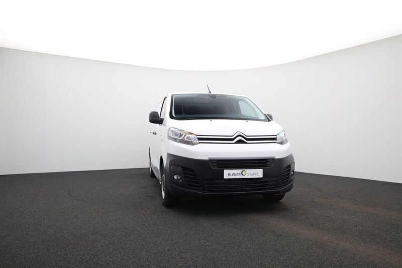 Eisweiß Gebraucht 2022 Citroën e-Jumpy Van / Kleinbus | 23.521 € (Guter Preis) - Bild 1/4