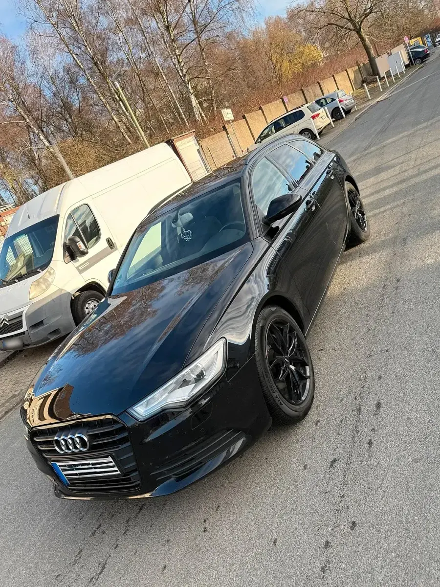 Gebraucht Audi A6 204 PS (150 kW) 2013 Schwarz Kombi