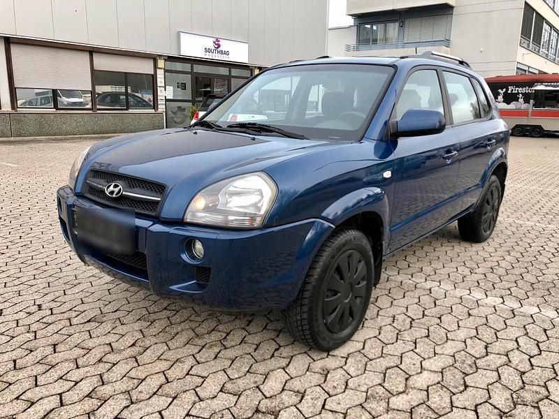 Blau Gebraucht 2007 Hyundai Tucson GLS SUV | 3.490 € (Fairer Preis) - Bild 1/4