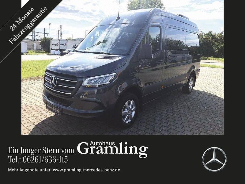 Tenoritgrau Gebraucht 2023 Mercedes Sprinter Van | 73.999 € - Bild 1/4