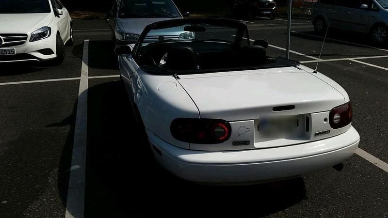 Gebraucht Mazda MX5 116 PS (85 kW) 1992 Weiß Cabrio