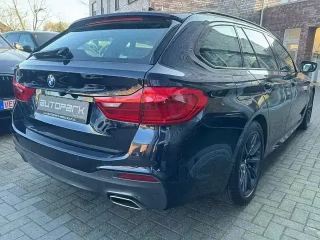 Gebraucht BMW 530 M Sport 265 PS (194 kW) 2018 Schwarz Limousine