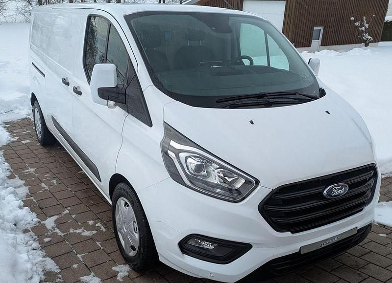 Gebraucht Ford Transit Custom 170 PS (125 kW) 2020 Weiß Van / Kleinbus