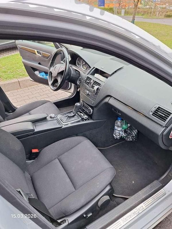 Gebraucht Mercedes C220 170 PS (125 kW) 2008 Grau Limousine