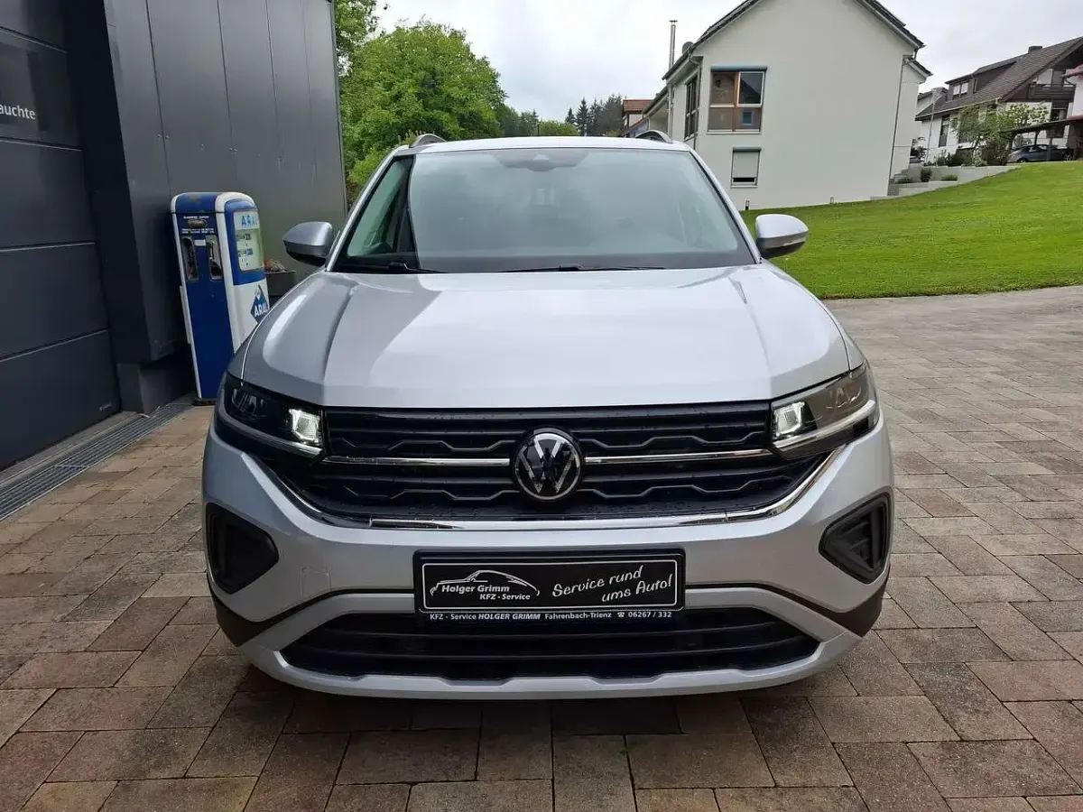 Neu VW T-Cross 116 PS (85 kW) 2026 Reflexsilber SUV