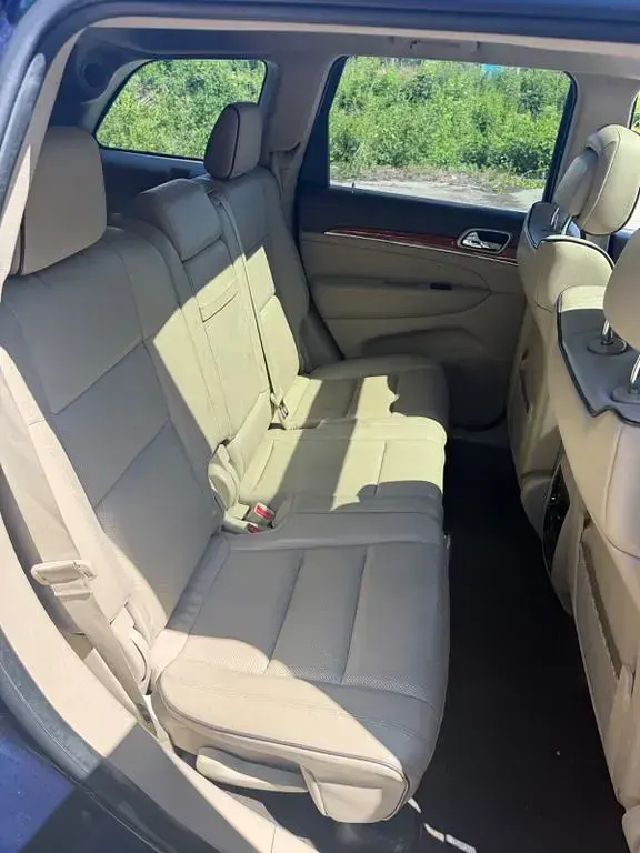 Gebraucht Jeep Grand Cherokee Overland 241 PS (177 kW) 2012 SUV