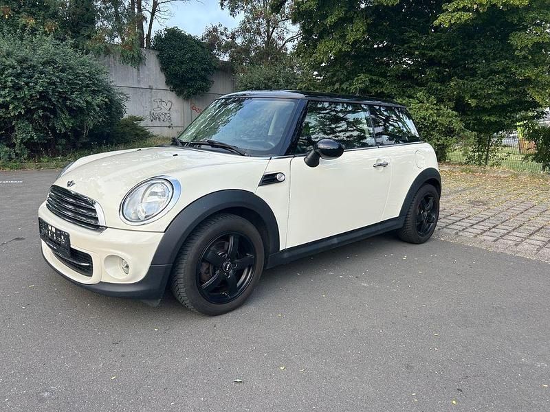 Weiß Gebraucht 2013 Mini Cooper S Kleinwagen | 7.490 € (Guter Preis) - Bild 1/4