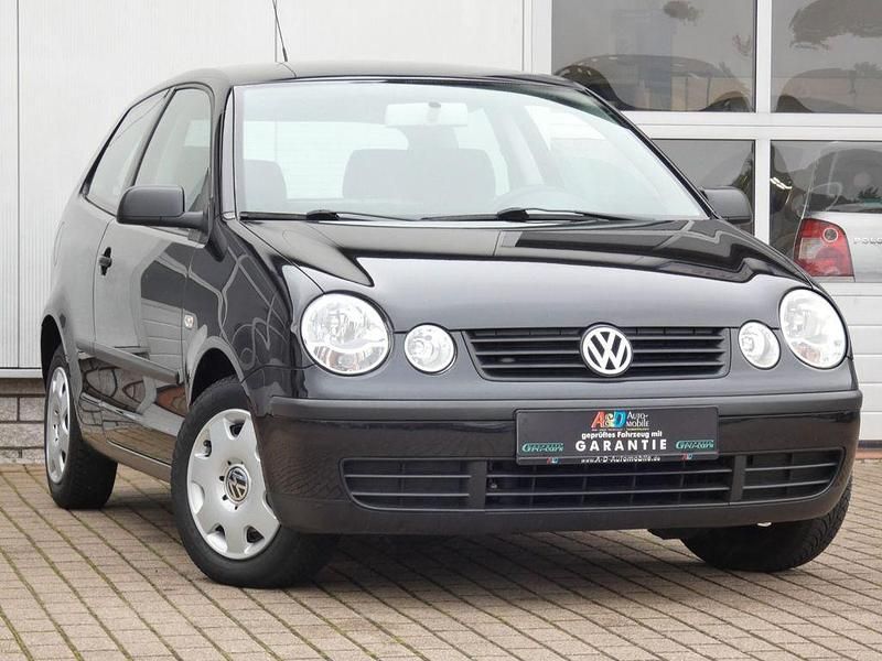 Gebraucht VW Polo Basis 54 PS (39 kW) 2003 Schwarz Kleinwagen