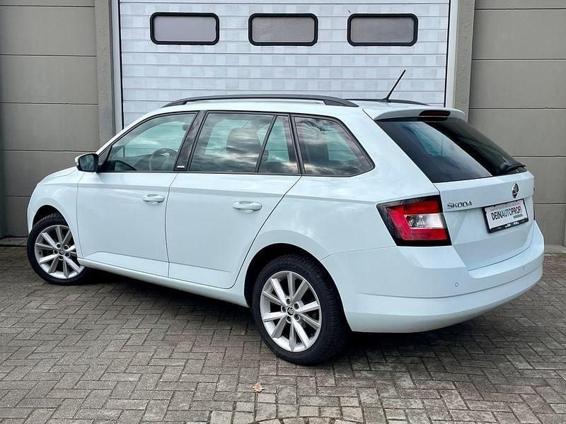 Gebraucht Skoda Fabia Joy 90 PS (66 kW) 2016 Weiß Kombi