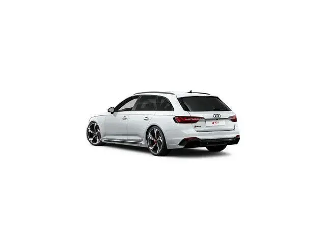Gebraucht Audi RS4 Sport 450 PS (330 kW) 2024 Weiß Kombi