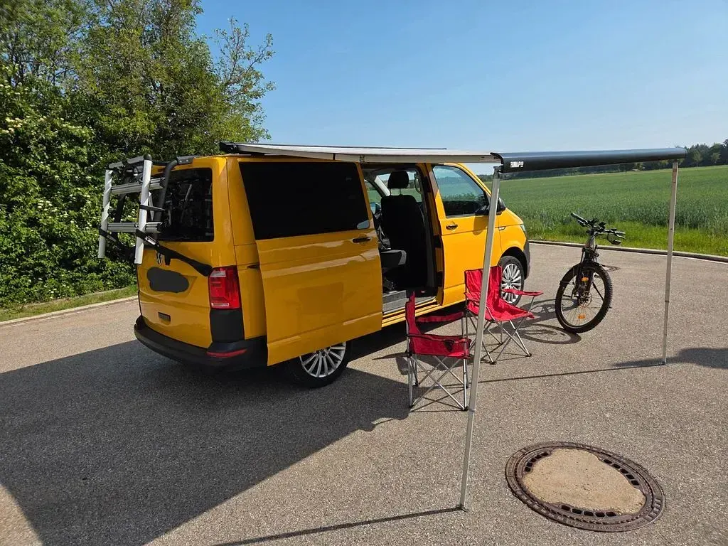 Gebraucht VW Caravelle 150 PS (110 kW) 2016 Gelb Van