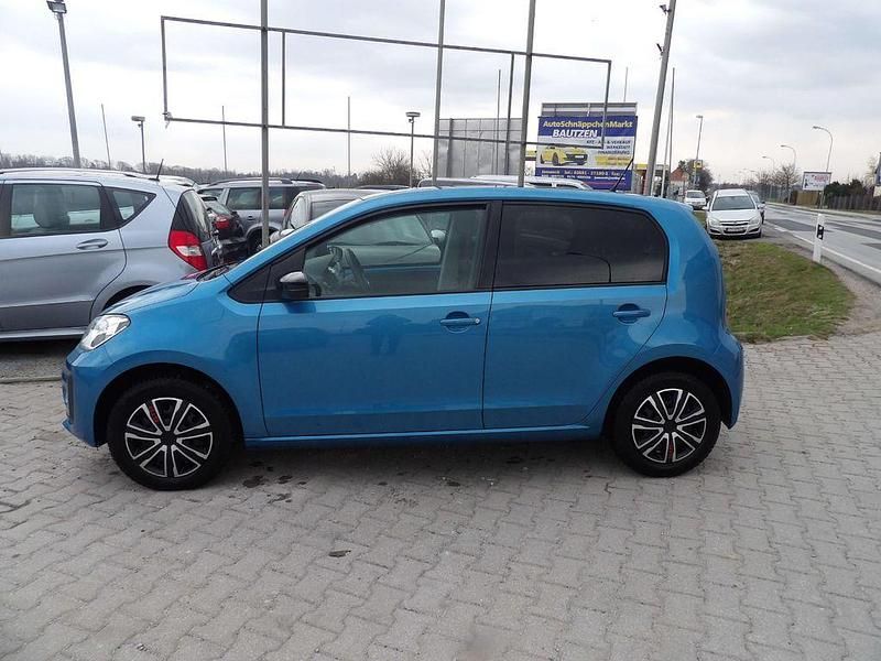 Gebraucht VW up! 60 PS (44 kW) 2021 Blau Kleinwagen