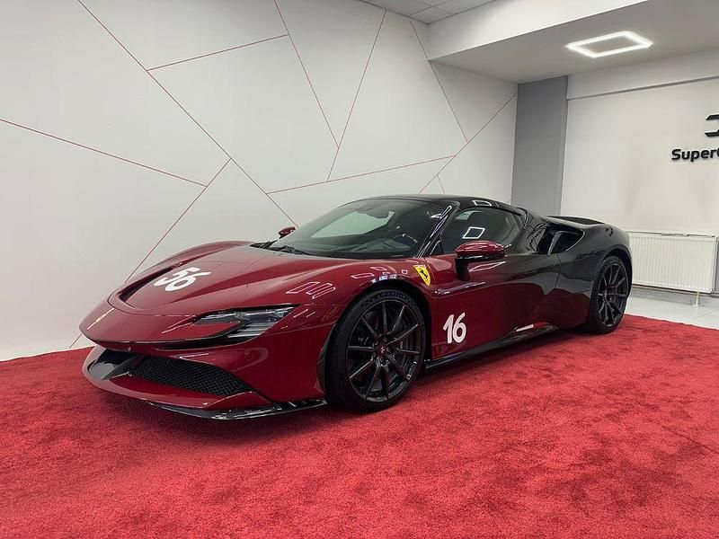 Second-hand Ferrari SF90 999 CP (734 kW) 2024 Roșu Cabrio