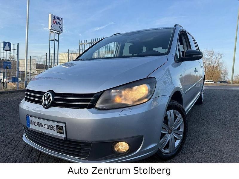 Gebraucht VW Touran Match 105 PS (77 kW) 2013 Silber Van / Kleinbus