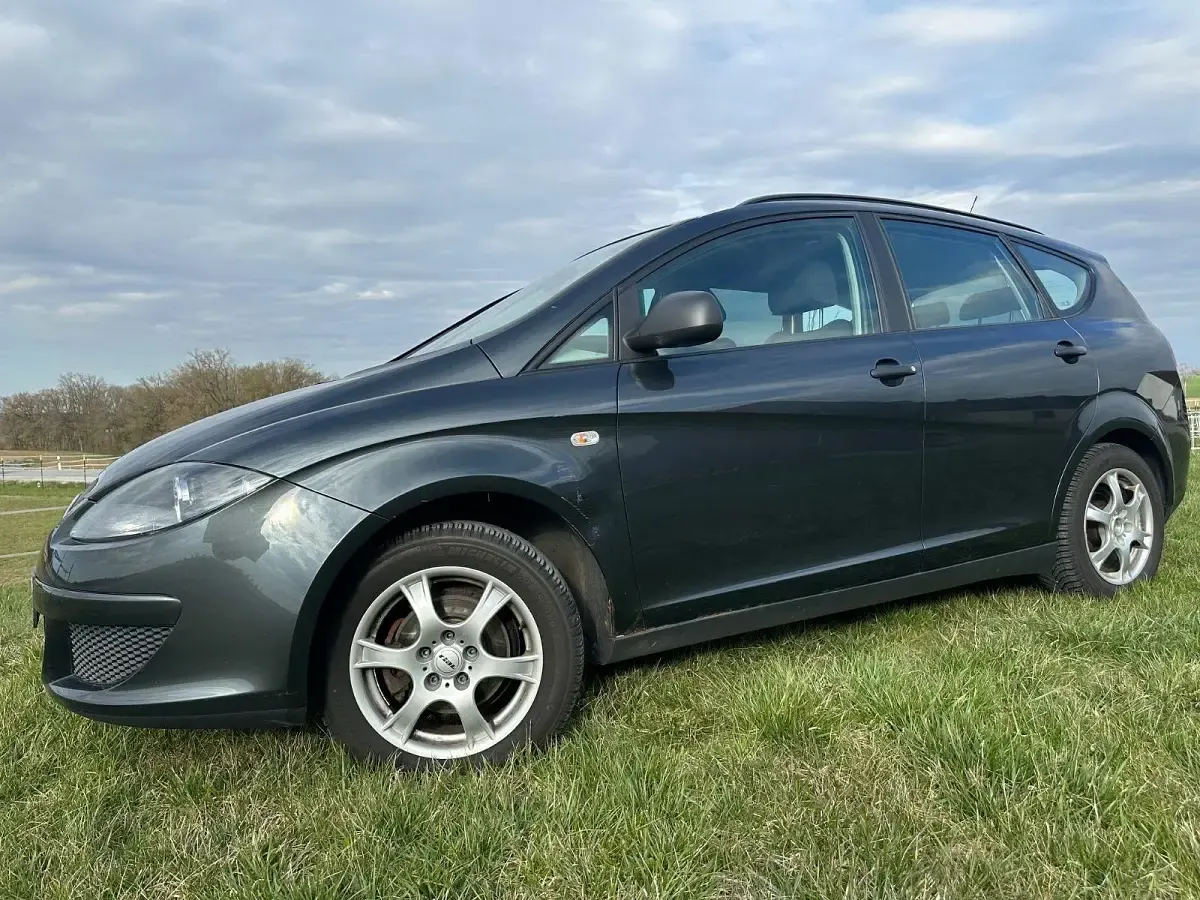 Gebraucht Seat Altea XL 102 PS (75 kW) 2008 Grau Van / Kleinbus