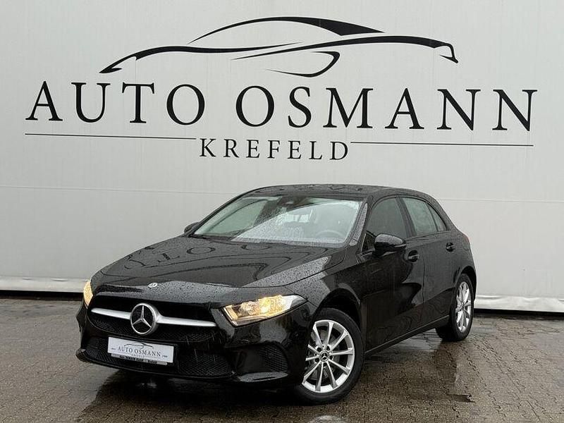 Gebraucht Mercedes A250 160 PS (117 kW) 2022 Schwarz Limousine