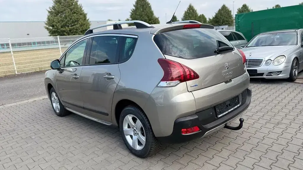 Gebraucht Peugeot 3008 Allure 120 PS (88 kW) 2016 Grau SUV