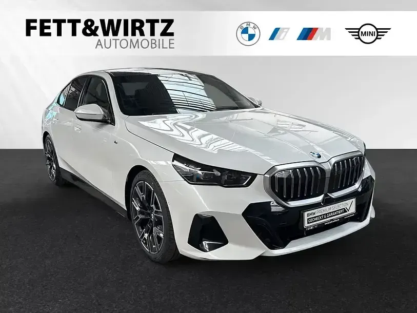 Second-hand BMW 520 M Sport 197 CP (144 kW) 2025 Berlinǎ