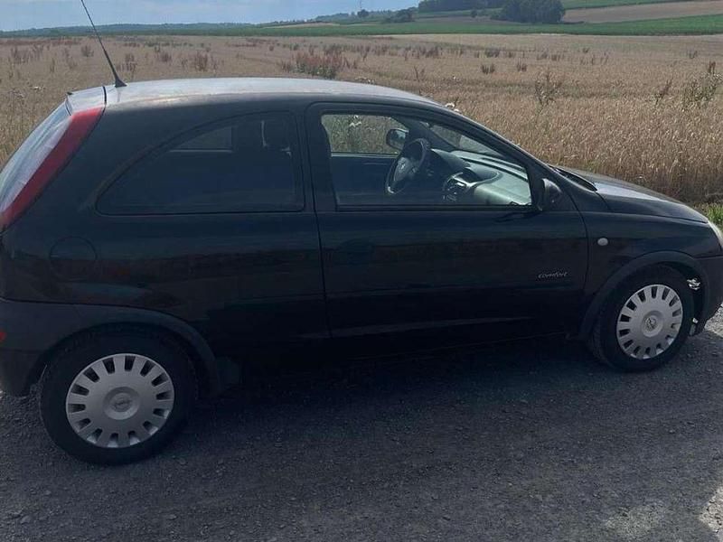 Schwarz Gebraucht 2001 Opel Corsa Kleinwagen | 1.100 € (Fairer Preis) - Bild 1/4