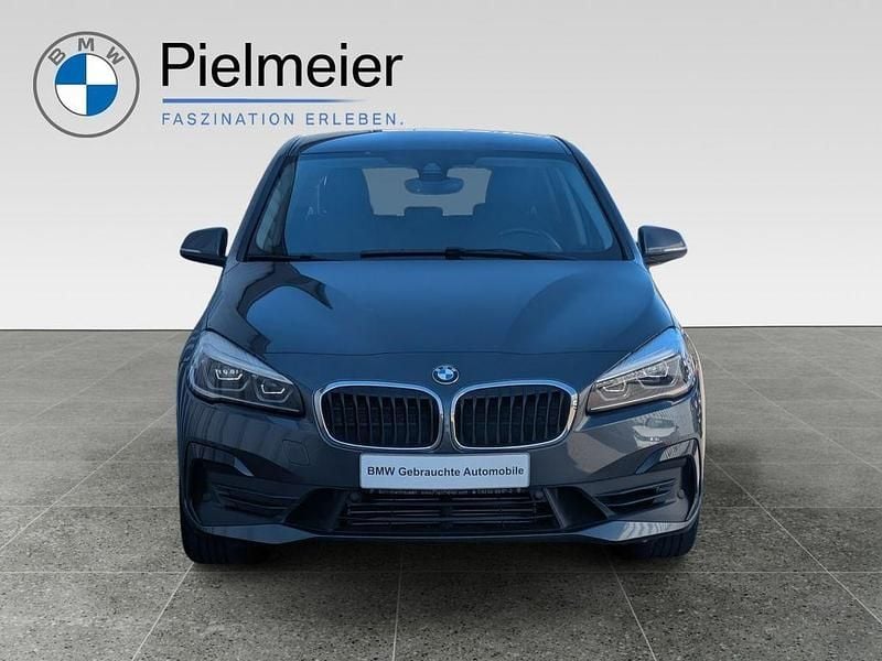 Gebraucht BMW 220 Active Tourer Advantage 192 PS (141 kW) 2020 Grau Van / Kleinbus