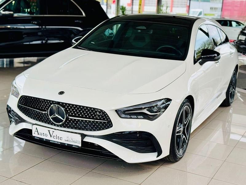 Gebraucht Mercedes CLA200 AMG 163 PS (119 kW) 2023 Weiß Limousine