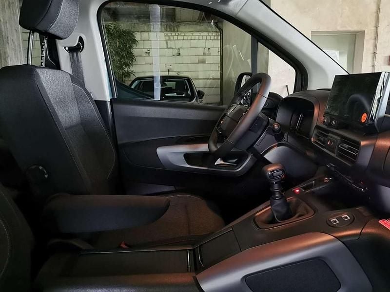 Gebraucht Opel Combo Life Edition 102 PS (75 kW) 2025 Kiama blau Van / Kleinbus