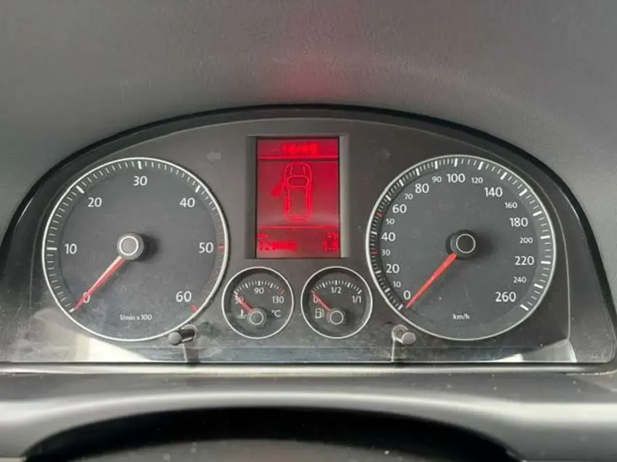 Gebraucht VW Touran Trendline 140 PS (102 kW) 2007 Blau Van / Kleinbus