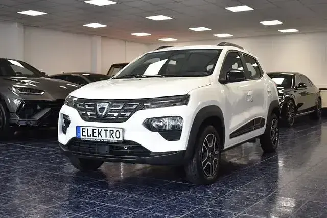 Używany Dacia Spring Comfort Plus 70 kW (96 KM) 2022 Biały Hatchback