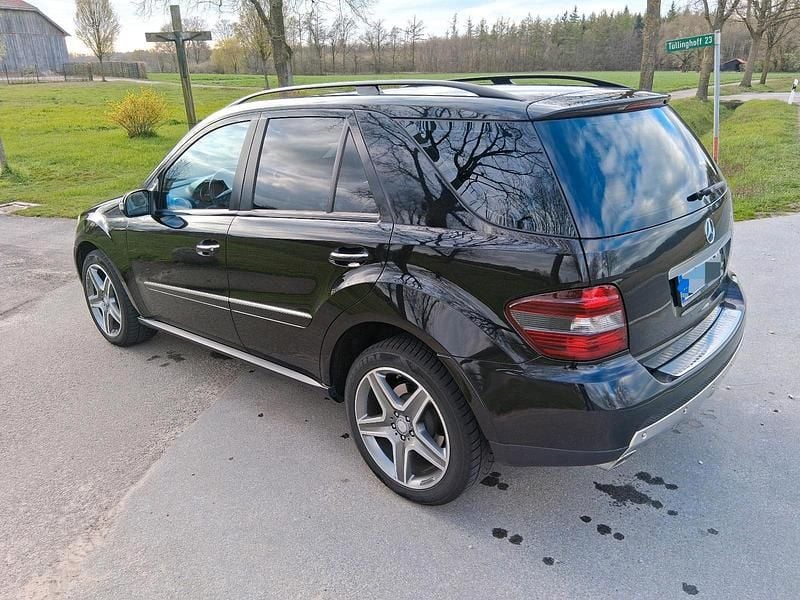 Gebraucht Mercedes ML320 AMG 225 PS (165 kW) 2007 Schwarz SUV
