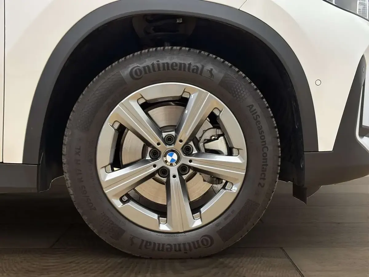 Gebraucht BMW X1 170 PS (125 kW) 2025 Weiß SUV
