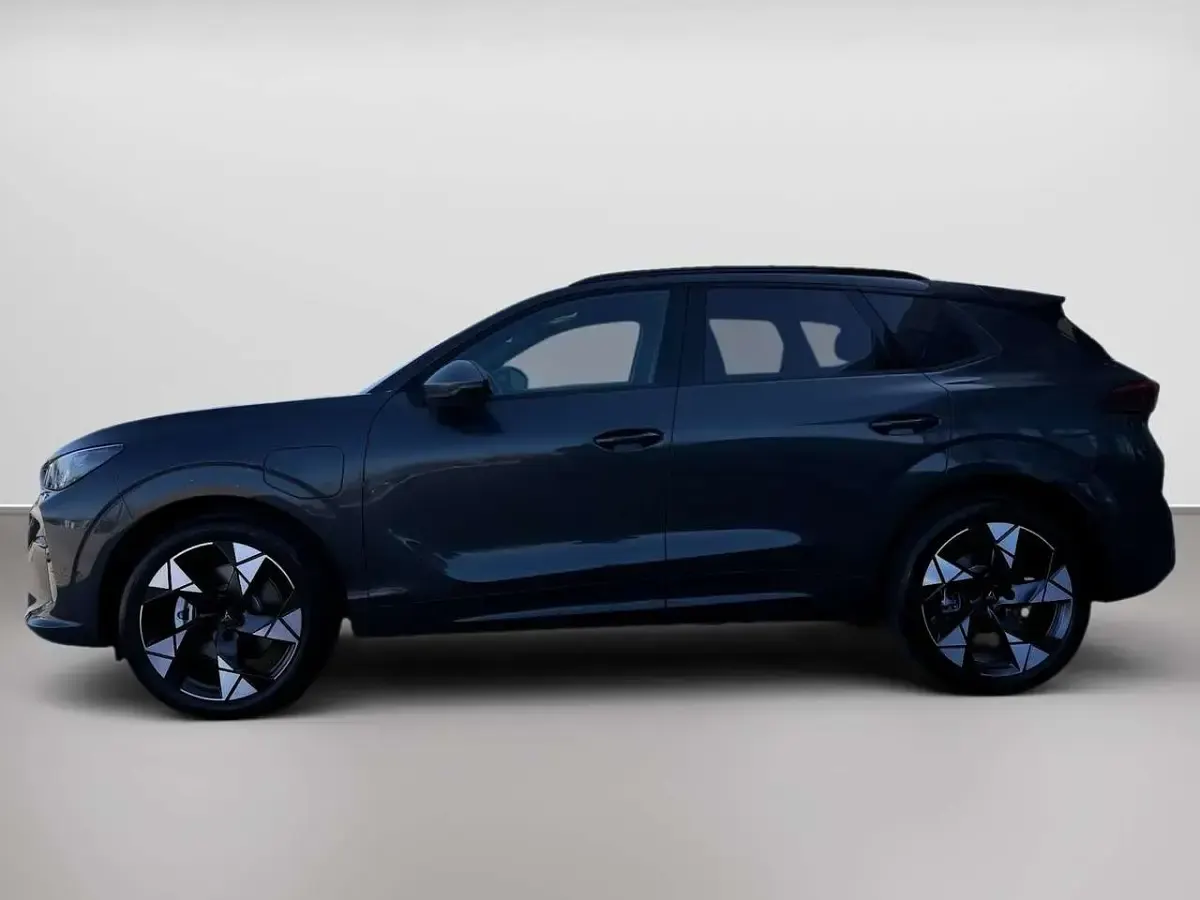 Neu Cupra Terramar 204 PS (150 kW) 2026 Timanfaya grau SUV