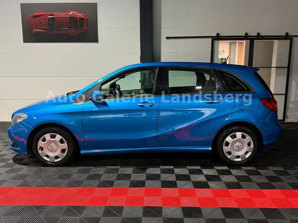 Gebraucht Mercedes B220 177 PS (130 kW) 2014 Suedseeblau Kleinwagen