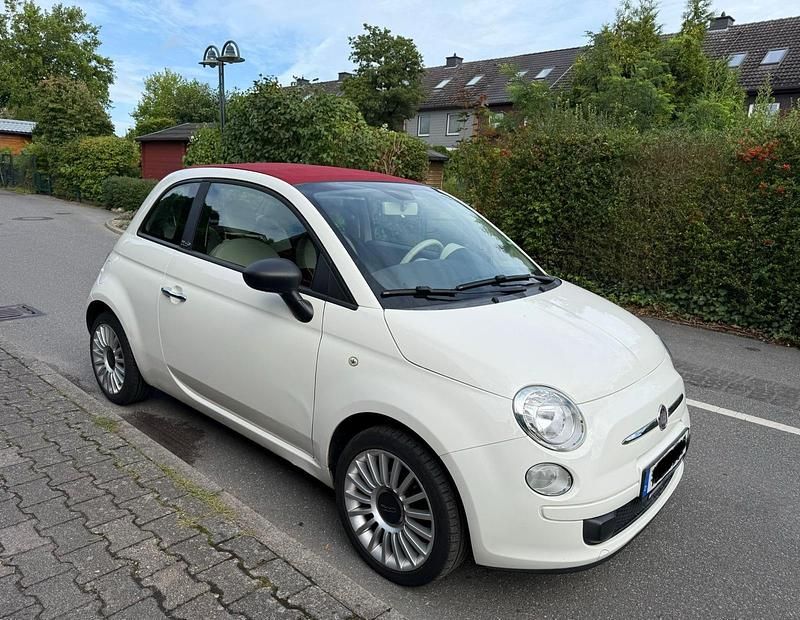 Weiß Gebraucht 2011 Fiat 500C Pop Cabrio | 4.200 € (Fairer Preis) - Bild 1/4