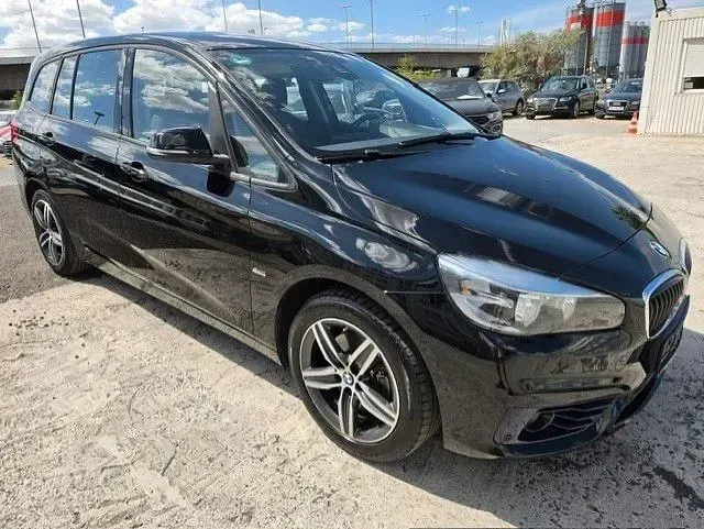 Gebraucht BMW 218 Gran Tourer Sport Line 150 PS (110 kW) 2016 Schwarz Van / Kleinbus