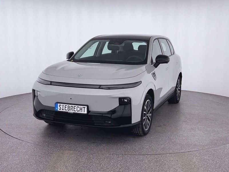 Neu Leapmotor B10 160 kW (218 PS) 2026 Beige SUV