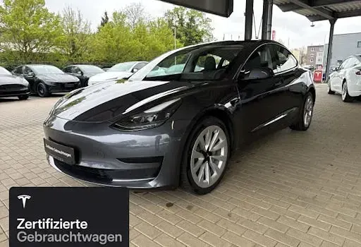 Usata Tesla Model 3 RWD 205 kW (279 CV) 2022 Argento Berlina