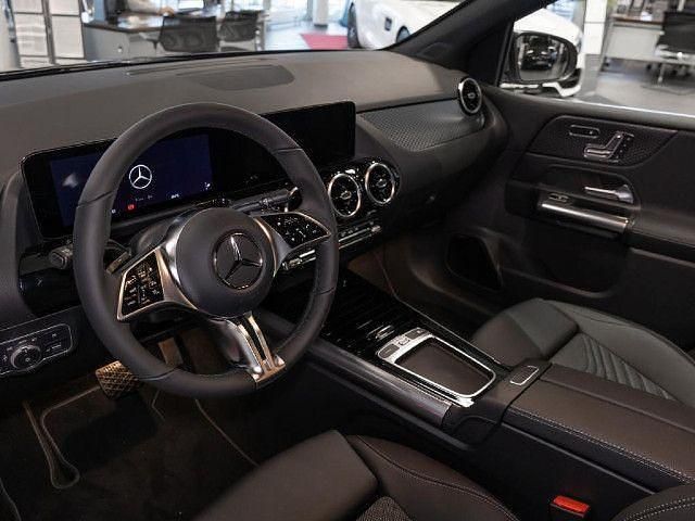 Gebraucht Mercedes B200 163 PS (119 kW) 2026 Kleinwagen
