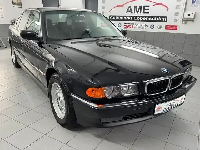 Gebraucht BMW 735 238 PS (175 kW) 1999 Schwarz Limousine