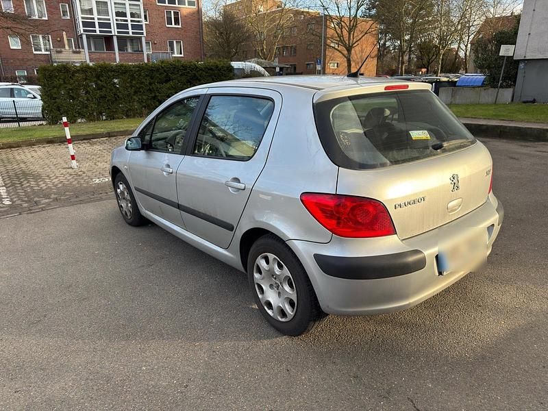 Gebraucht Peugeot 307 109 PS (80 kW) 2006 Silber Kleinwagen