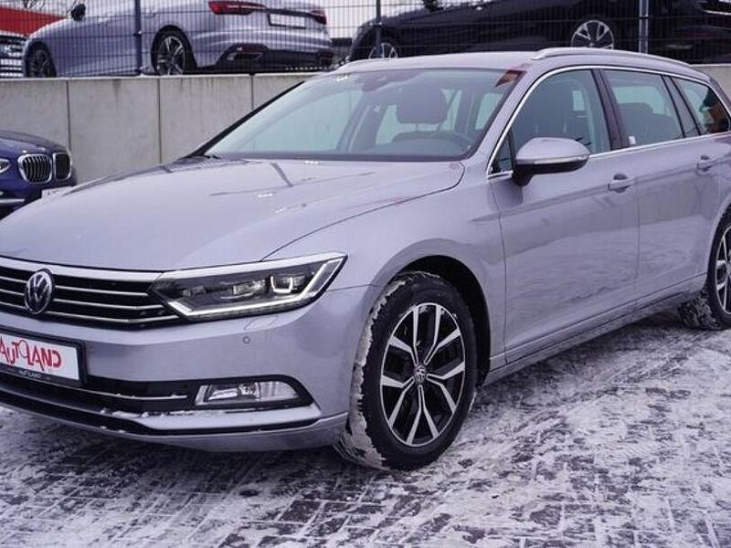 Gebraucht VW Passat 150 PS (110 kW) 2019 Silber Kombi