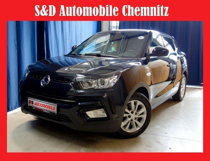 Schwarz Gebraucht 2020 Ssangyong Tivoli Sapphire SUV | 12.799 € (Guter Preis) - Bild 1/3