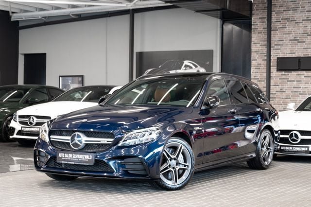 Blau Gebraucht 2020 Mercedes C43 AMG AMG Limousine | 43.800 € (Fairer Preis) - Bild 1/4