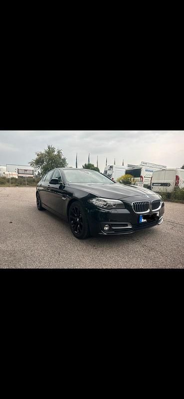 Schwarz Gebraucht 2014 BMW 525 Limousine | 12.500 € (Guter Preis) - Bild 1/4