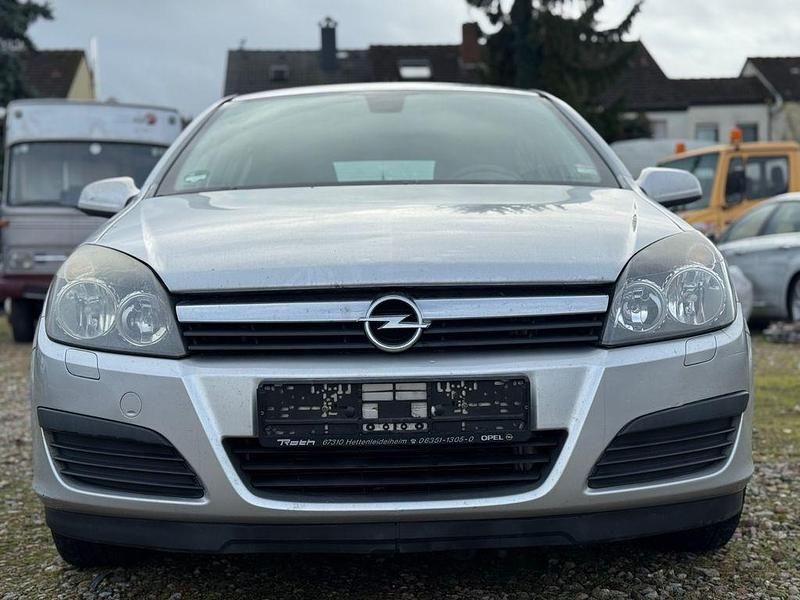 Gebraucht Opel Astra Edition 90 PS (66 kW) 2006 Silber Limousine