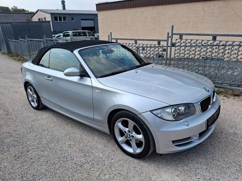 Silber Gebraucht 2008 BMW 118 Cabriolet Advantage Cabrio | 5.900 € (Guter Preis) - Bild 1/4