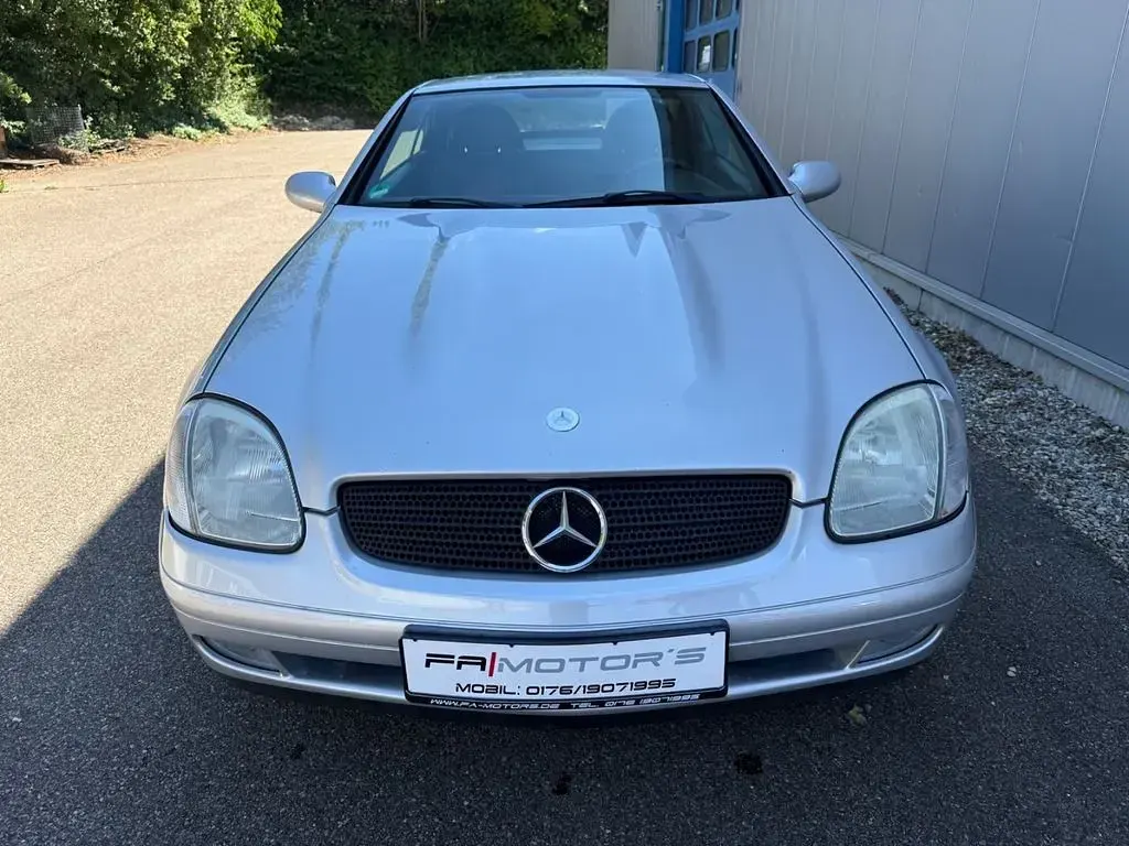 Gebraucht Mercedes SLK200 136 PS (100 kW) 1997 Silber Cabrio