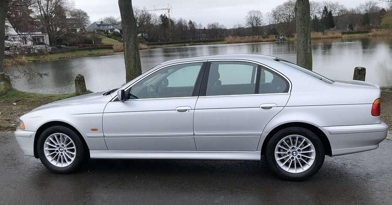 Gebraucht BMW 520 170 PS (125 kW) 2002 Limousine