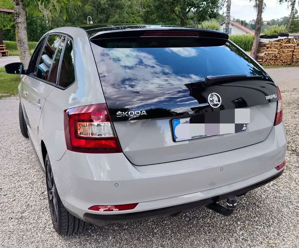 Gebraucht Skoda Rapid Monte Carlo 110 PS (80 kW) 2018 Grau Kleinwagen