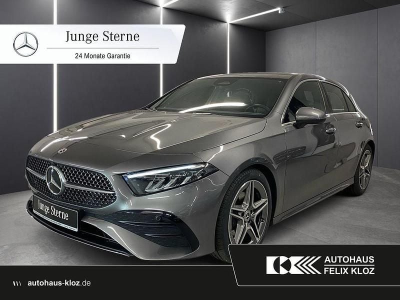 Grau Gebraucht 2024 Mercedes A180 AMG line Limousine | 29.400 € (Guter Preis) - Bild 1/4