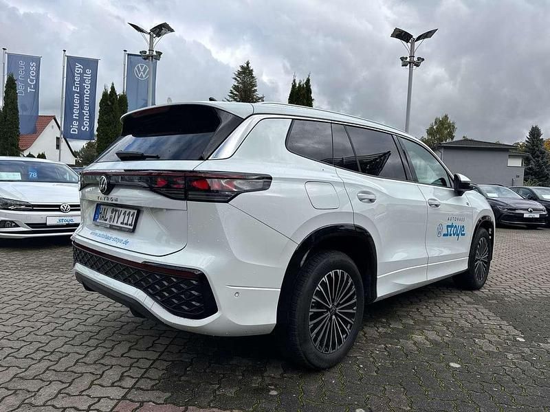 Gebraucht VW Tayron R-line 193 PS (141 kW) 2025 Weiß SUV